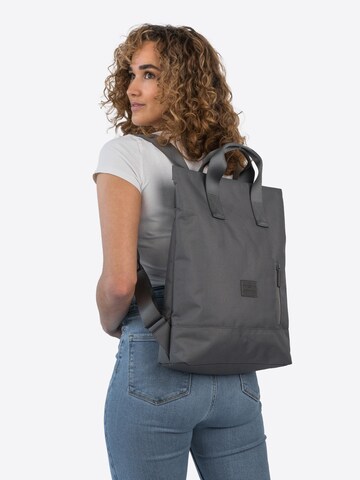 Johnny Urban Rucksack 'Ivy' in Grau