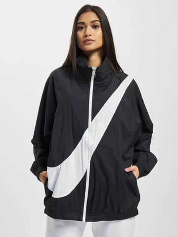 Veste mi-saison Nike Sportswear en noir : devant