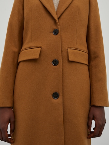 EDITED Between-seasons coat 'Airin' in Brown