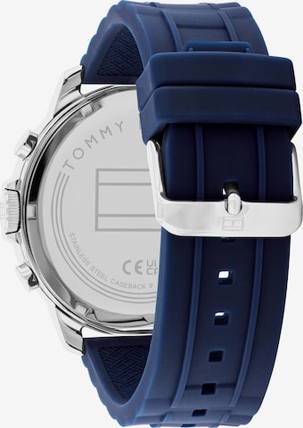 TOMMY HILFIGER Uhr in Blau