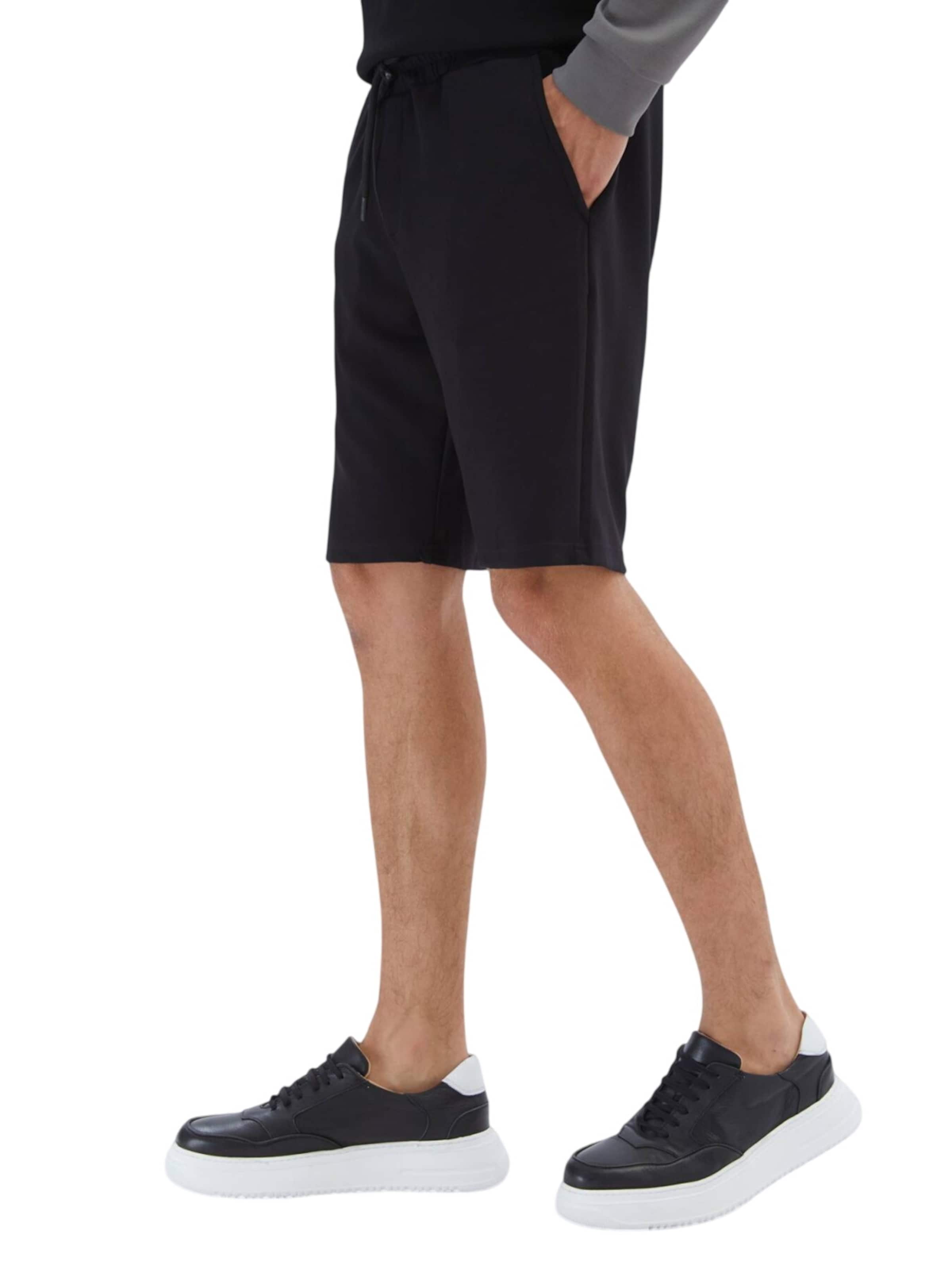 KİP Regular Trousers in Black