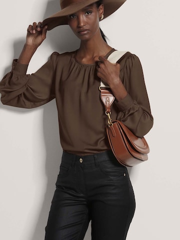 MADELEINE Blouse in Bruin