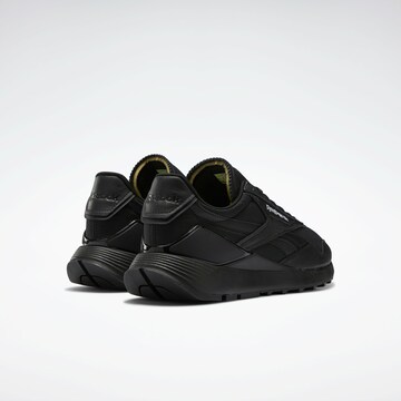 Sneaker bassa 'Legacy AZ' di Reebok in nero