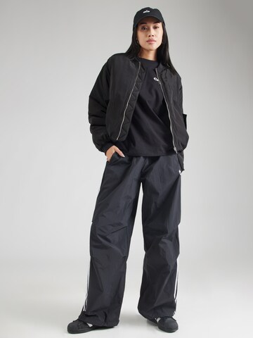 Carhartt WIP Shirt 'Hartt' in Zwart