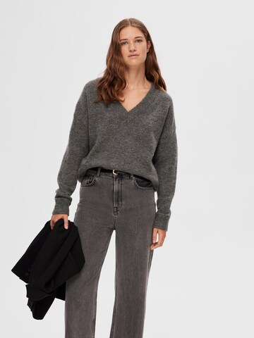 SELECTED FEMME Sweater 'Maline' in Grey