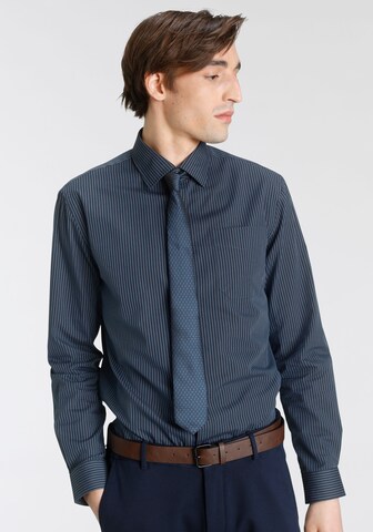 Man's World City Business EM Regular fit Button Up Shirt in Blue: front