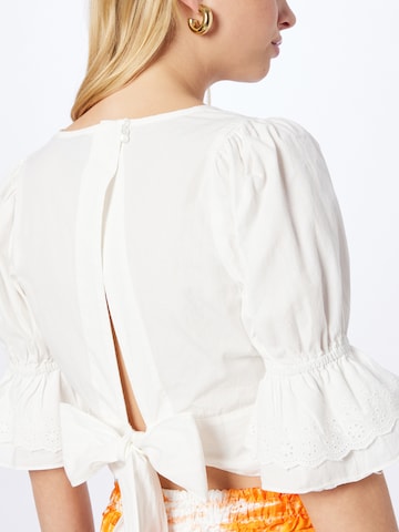 VERO MODA - Blusa 'OLLIE' en blanco