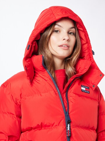 Veste d’hiver 'Alaska' Tommy Jeans en rouge