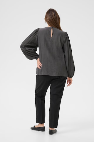 Chemisier 'Viva' KAFFE CURVE en gris