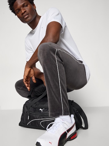 PUMA Regular Broek 'ESS' in Zwart