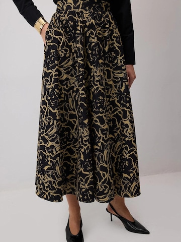 Jupe 'Patterned Flared Skirt' Touché Privé en noir