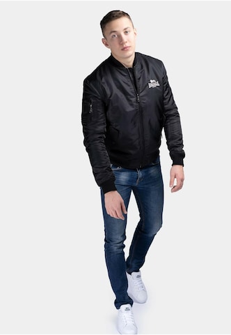 Giacca di mezza stagione 'Tern Hill' di LONSDALE in nero