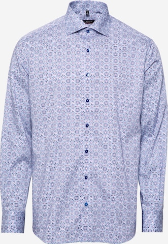 Coupe regular Chemise ETERNA en bleu : devant