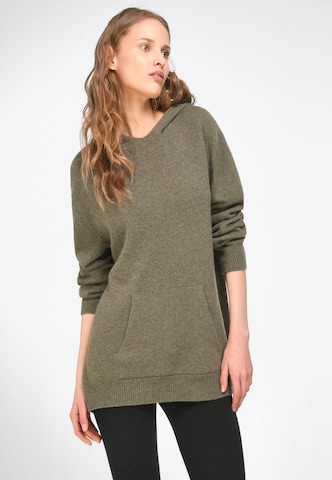 include Sweater in Green: front