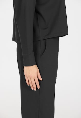 Athlecia Sports sweatshirt in Black