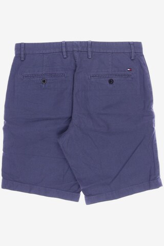 TOMMY HILFIGER Shorts in 30 in Blue