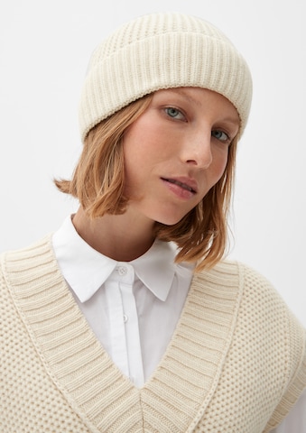 s.Oliver Beanie in Beige: front