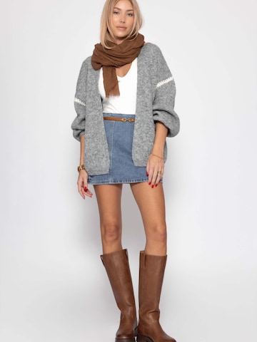 SASSYCLASSY Oversizestrickjacke in Grau