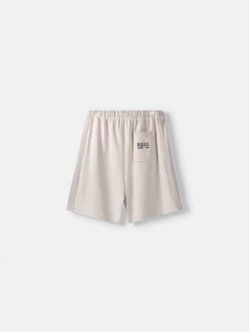 Bershka Normální Kalhoty – šedá