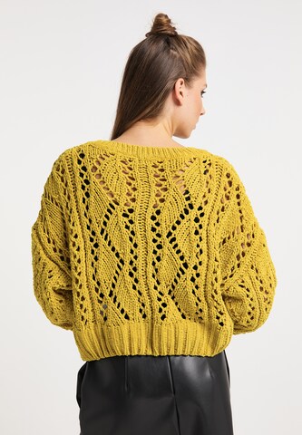 myMo ROCKS Sweater in Yellow