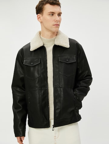 Koton Tussenjas in Zwart: voorkant