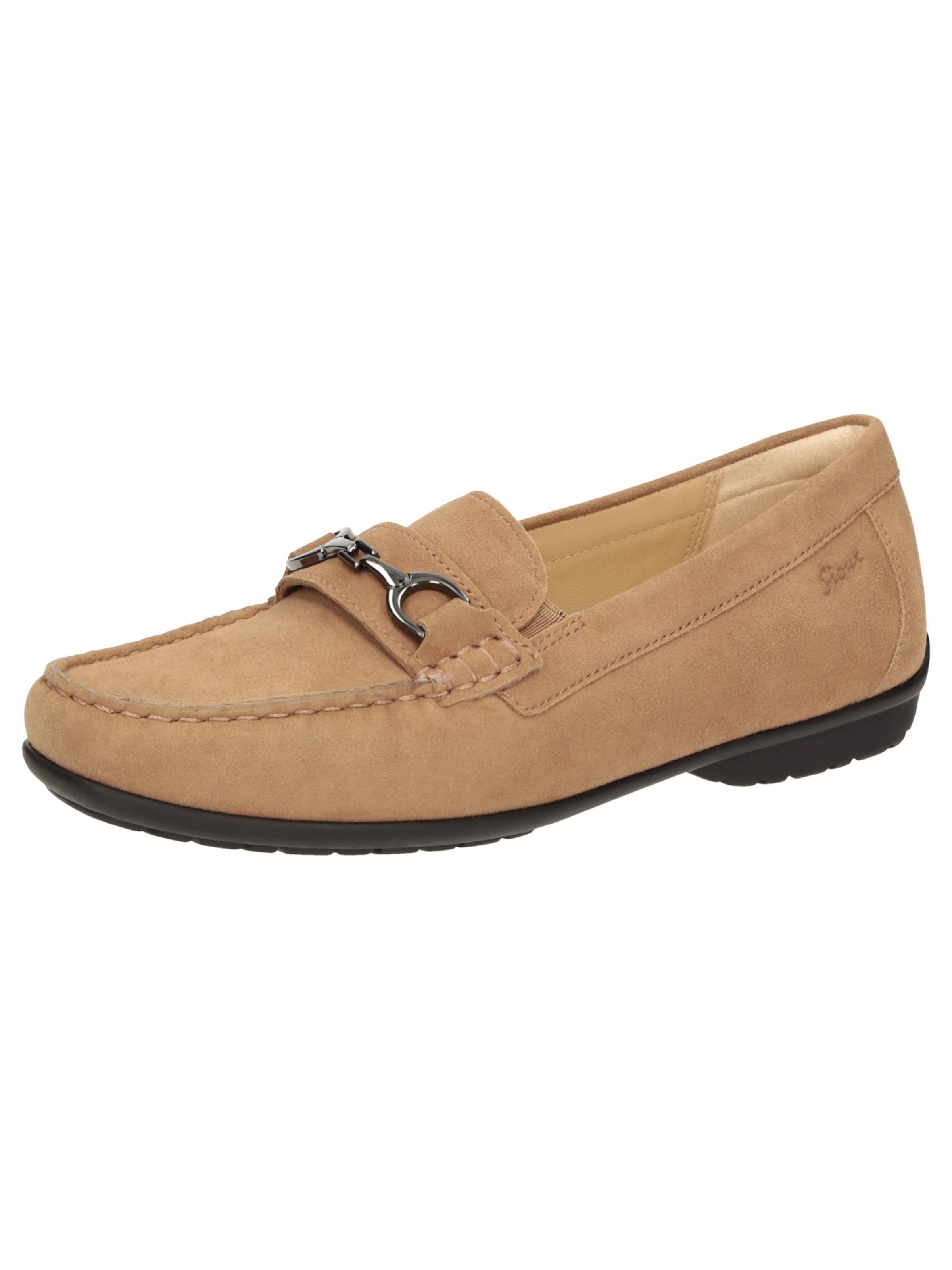 SIOUX Chaussure basse en 35 en beige / noir, Vue avec produit