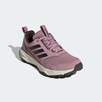 Chaussure de course 'Tracefinder' ADIDAS TERREX en violet