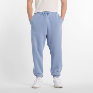 Pantalon 'Essentials' new balance en bleu : devant