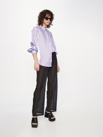 Monki Bluse in Lila