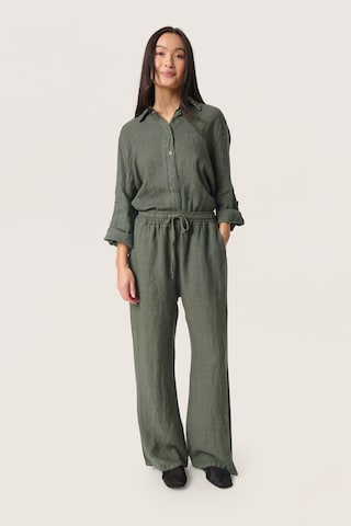 SOAKED IN LUXURY Loosefit Hose 'Auran' in Grün