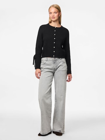 PIECES Strickjacke 'PCRikke' in Schwarz