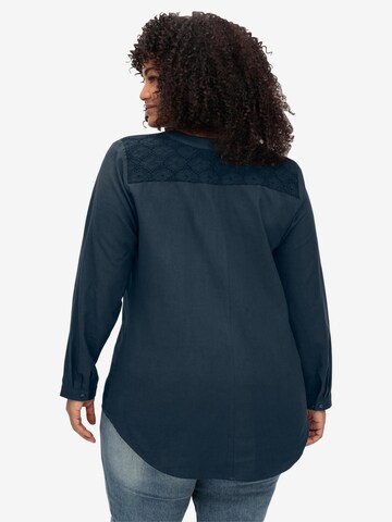 SHEEGO Bluse in Blau