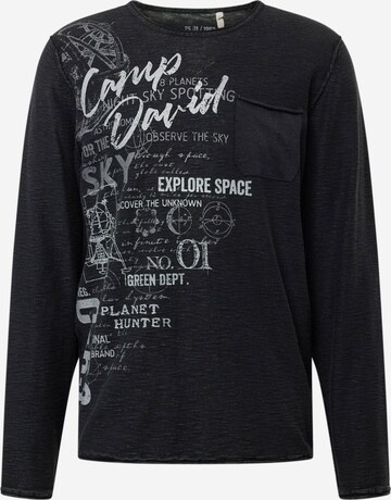 CAMP DAVID Pullover i sort: forside