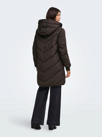 JDY Winter coat 'JDYSKYLAR' in Brown