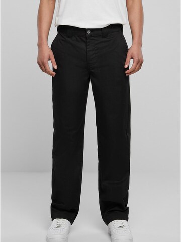 Urban Classics Loose fit Trousers in Black: front