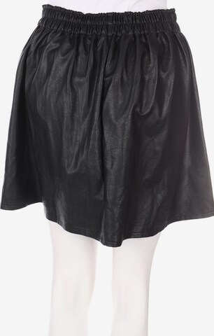 CHERRY KOKO Skirt in S in Black