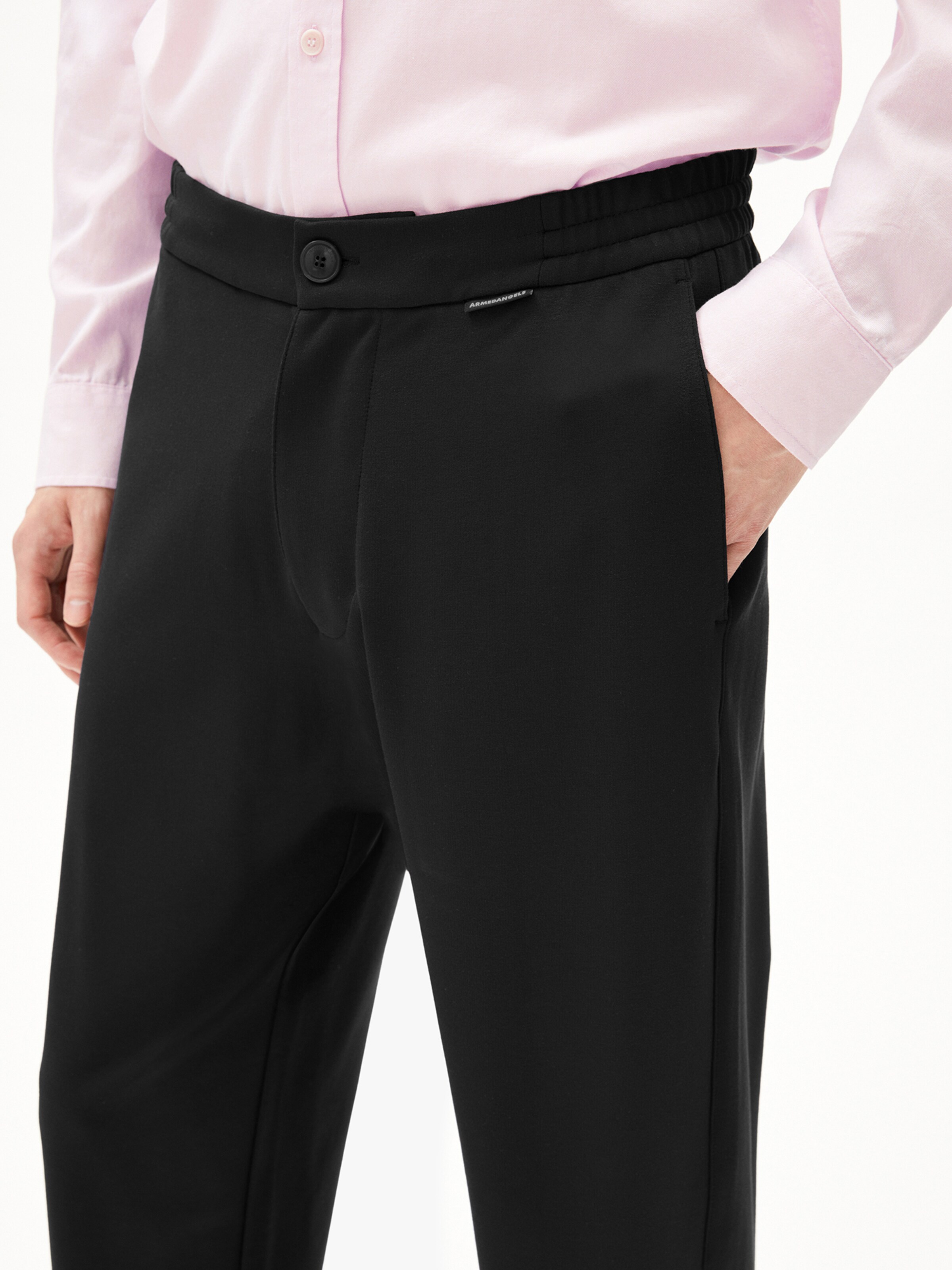 ARMEDANGELS Tapered Broek in Zwart