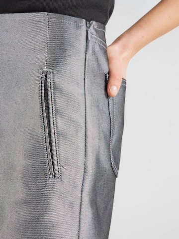 Calvin Klein Jeans Kjol i silver