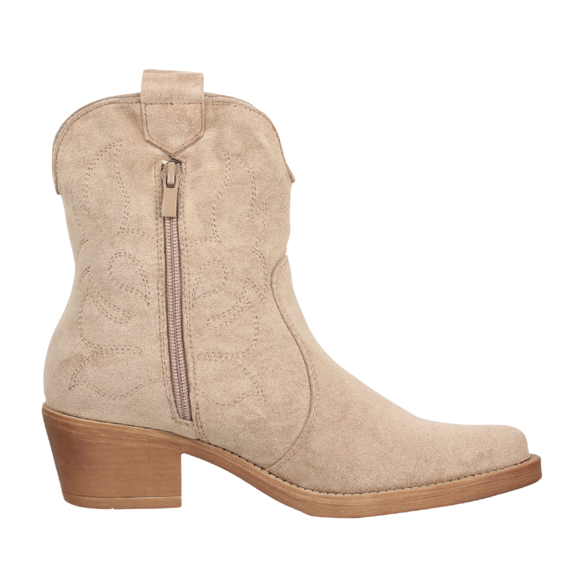Elara Cowboy Boots in Green