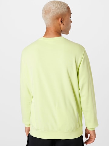 Sweat-shirt Nike Sportswear en vert