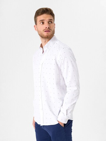 Coupe regular Chemise Dandalo en blanc