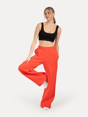 Loosefit Pantalon 'Siara' Smilodox en rouge