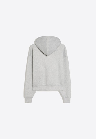 Bershka Tepláková bunda - Sivá