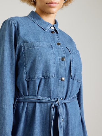 ONLY Carmakoma - Vestido camisero en azul