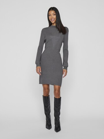 Robes en maille VILA en gris