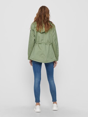 Parka mi-saison 'Lorca' ONLY en vert