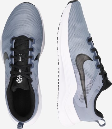 NIKE - Sapatilha de corrida 'Downshifter 12' em cinzento