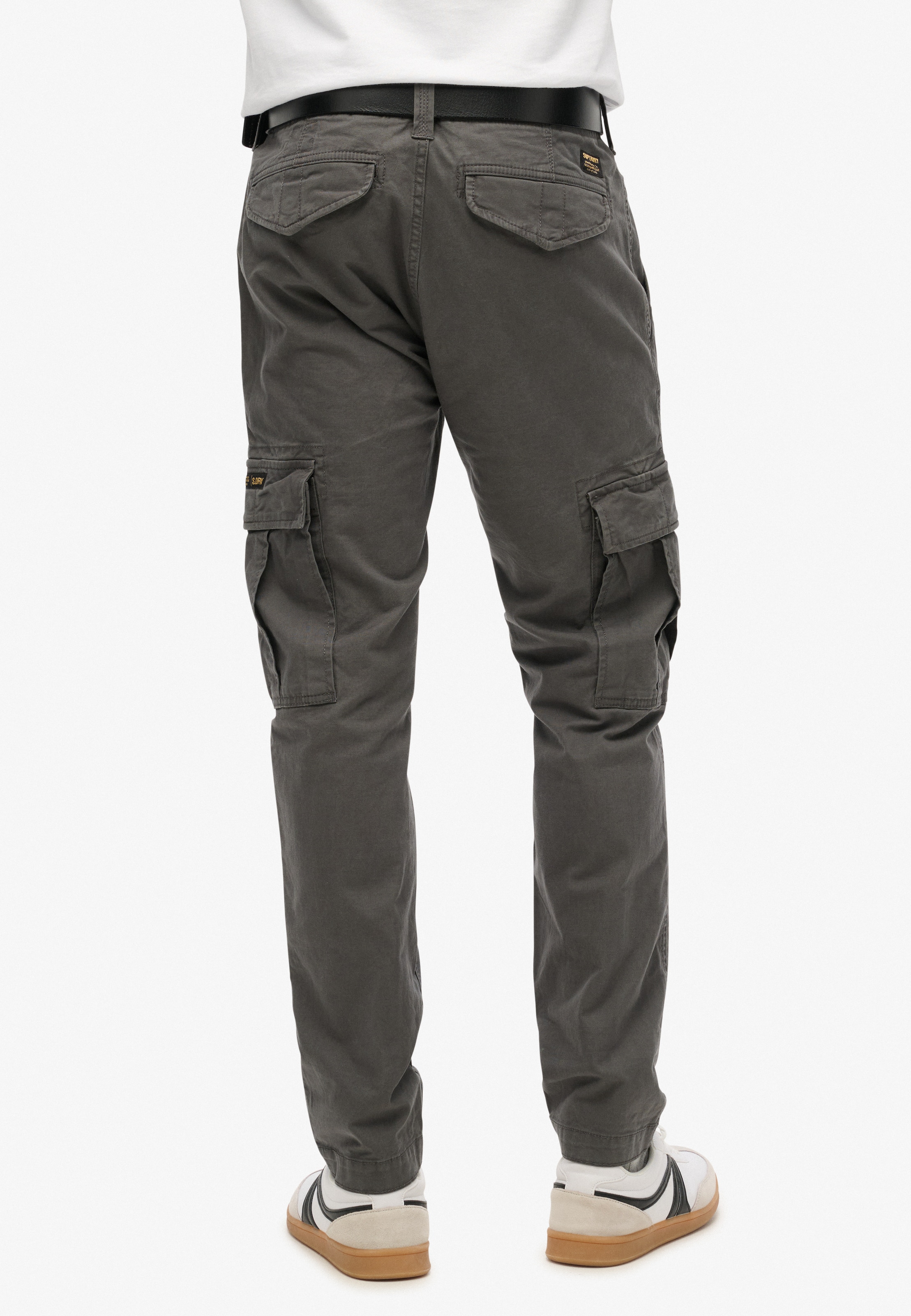 Regular Pantalon cargo Superdry & Co en gris : devant