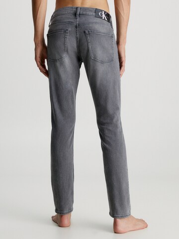 Calvin Klein Jeans Slimfit Jeans in Grau