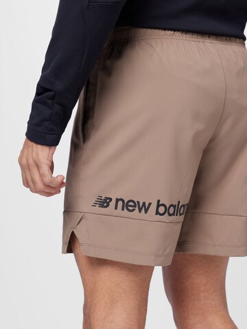new balance Regular Sports trousers in Brown